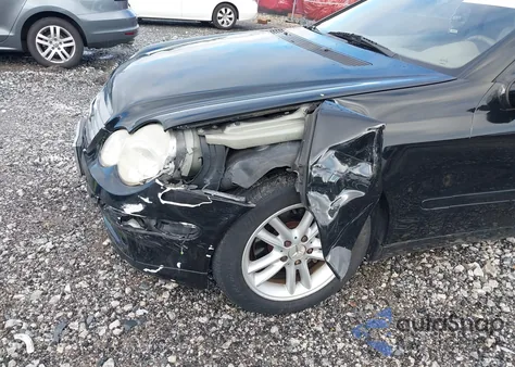 2003 Mercedes-Benz C 320 Sport из США, поврежденный, VIN WDBRN64J73A498547